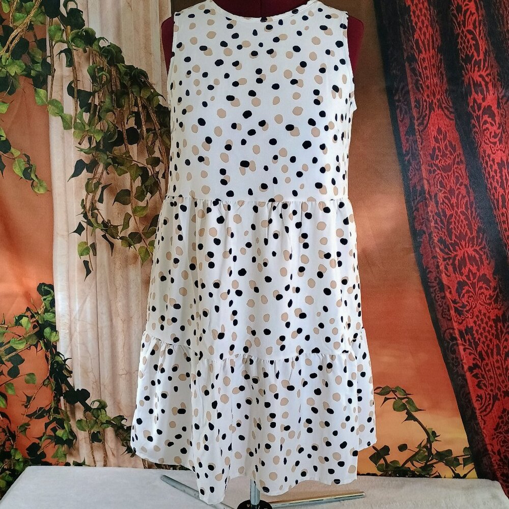 EUC  Sz Medium White, Tan & Black Polka Dot Lined Tiered Midi Dress With Pockets